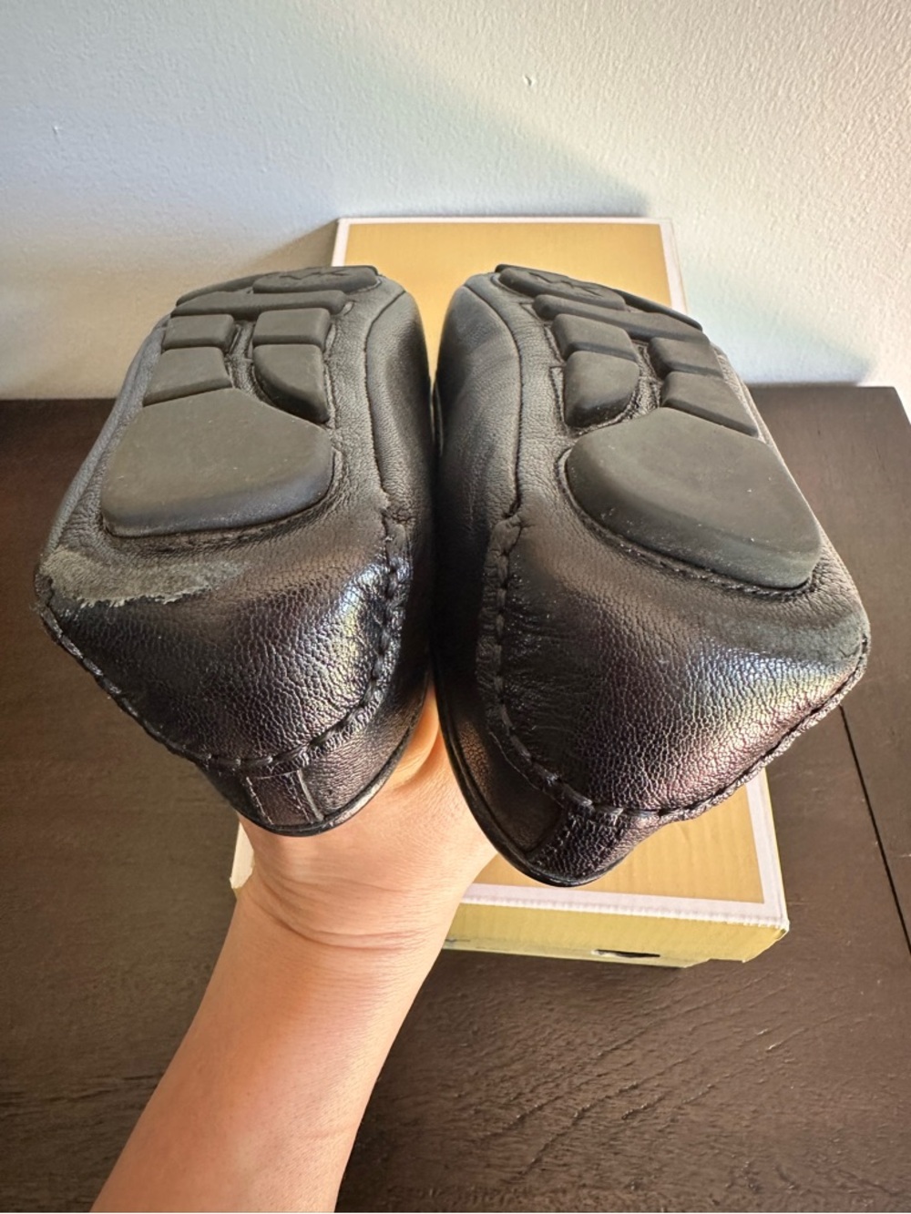 Michael Kors - Fulton Moccasin Black Leather Flats - Picture 4 of 6